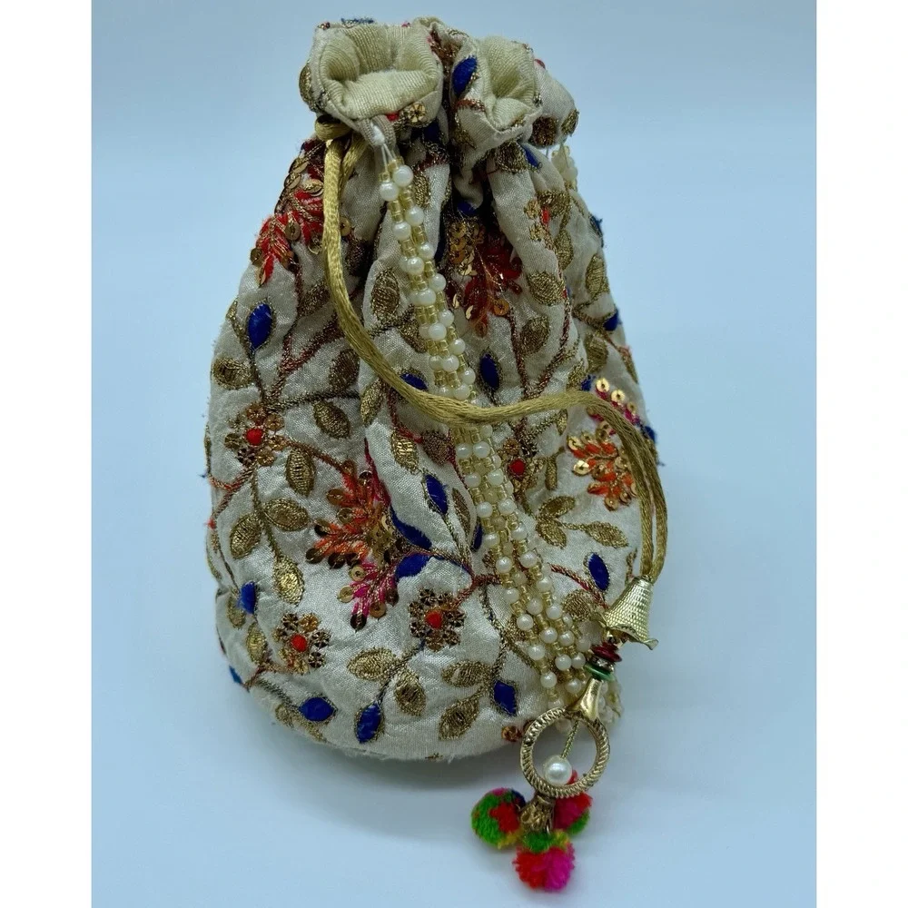 Handmade Traditional Ethnic Clutch Silk Potli Batwa Pouch Bag Women Sequence‎